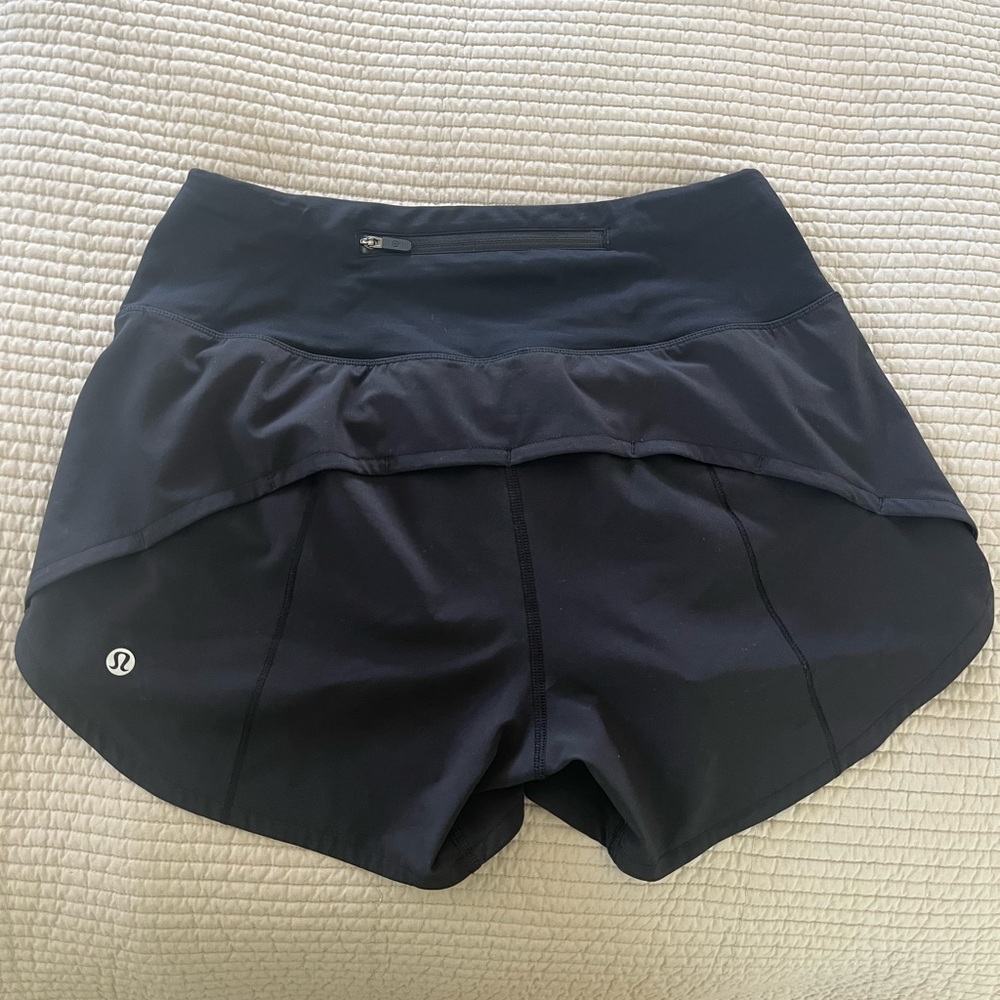Lululemon speed up high rise 4 inch inseam shorts black size 4